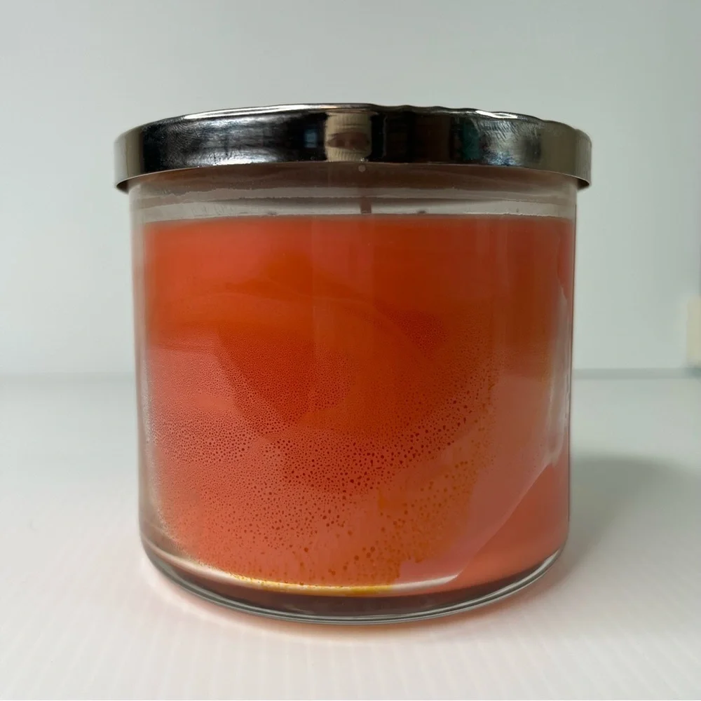 Bath and Body Works Orange Sunny Coconut Dress 3 Wick Candle NEW 14.5oz Summer